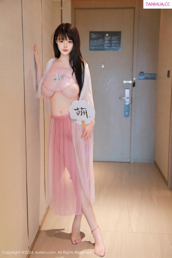  [XiuRen]高清写真图 2024.06.19 No.8724 陈柒柒 美腿性感第6张图片